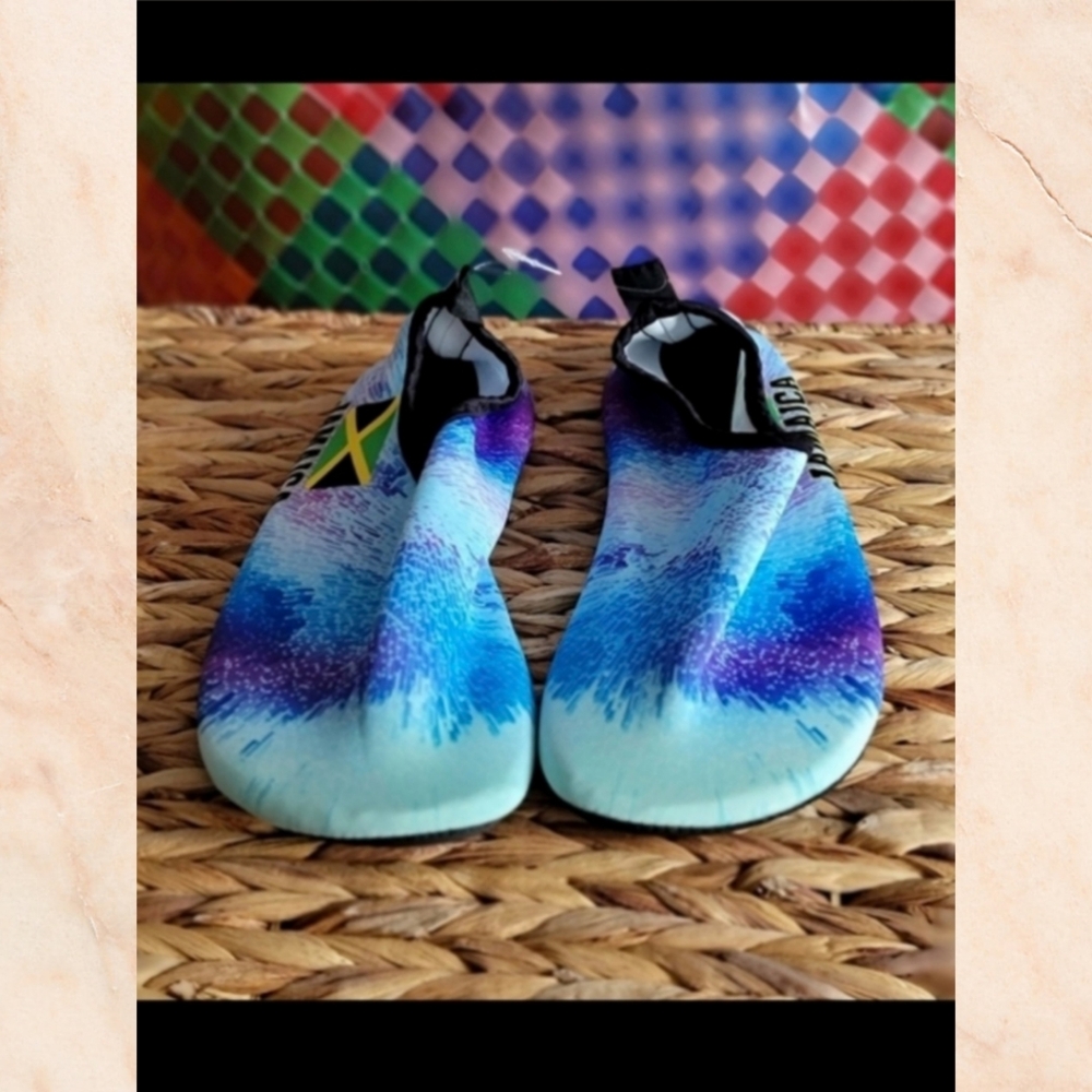 New!!! water shoes